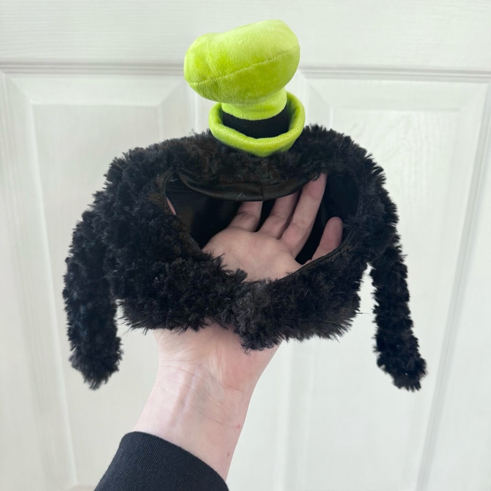 Disney Parks Duffy the Bear Goofy's hat - Rare
